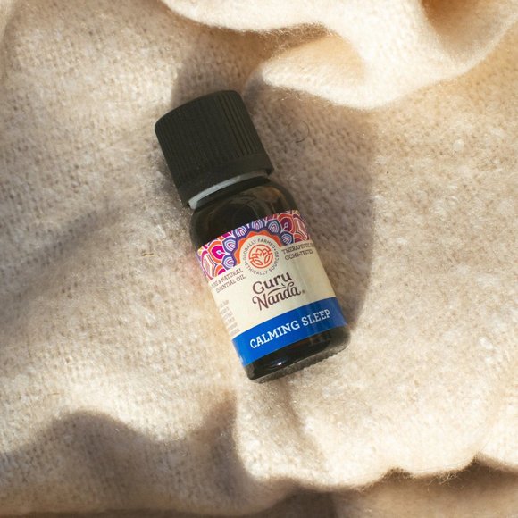 Guru Nanda - Calming Sleep Essential Oil Blend - Picture 3 of 11